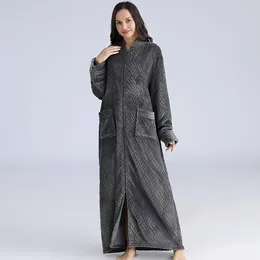 Women's Sleepwear Soft Fleece Cardigan Super Long Nightdress Keeps Warm In Winter Nightgown Bathrobe Pocket Lengthening Solid Homewear