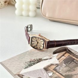 Wristwatches Retro Rectangle Quartz Digital Dial Casual Wrist Watches Leather Strap Fashionable Clock Waterproof Wristwatch For Women