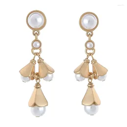 Stud Earrings Creative Pearl Flower Temperament Women's Jewelry Fashion Ear Needle Trend Wild
