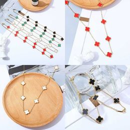 Designer Jewelry Luxury VCF Fashion Accessories Ten Flower Pendant Necklace Lucky Four Leaf Grass 10 Flower Necklace Collar Chain Fritillaria Necklace Agate TQQ2