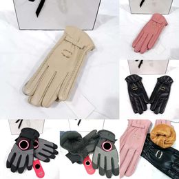 Winter Leather Gloves Plush Fashion Designer Sheepskin for Cycling with Waterproof Riding Plus Veet Thermal Fiess