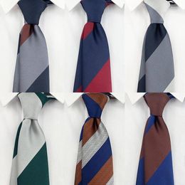Bow Ties 2024 British Gentleman Solid Stripe Tie Suit Shirt Accessories 8cm Jacquard Men's Daily Clothing Necktie Wedding Party Gift