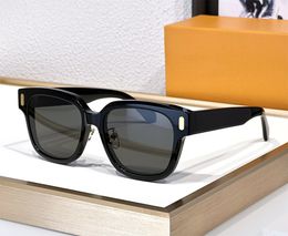 Fashion designer mens sunglasses Z2063 classic vintage Confidence square sun glasses outdoor avant-garde leisure style Anti-Ultraviolet protection come with case
