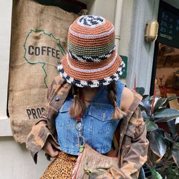 2023 New Retro Checkerboard Stripes Crochet Bucket Hat Women Ins Travel Fisherman Hat Summer Sunscreen Sun Hat Beach Straw Hat