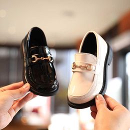 Sneakers Baby Girls Shoes PU Leather Fashion Shoe Children Kids Spring Autumn Black White Flat Comfortable Moccasin LoafersHKD230701