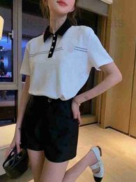 Women's T-Shirt Designer 23 Summer New Black and White Contrast Polo with Pearl Button POLO Shirt Short Sleeve Off Shoulder T-shirt 4GN4