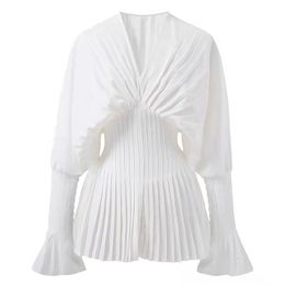 Women's Blouses Shirts Elegant Women Loose White V Neck Pleated Female Lantern Full Sleeve Tops Casual Blusas 2023 Spring Autumn DS4 230630