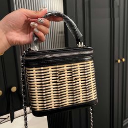 summer Designer beach Bags women Cosmetic box Luxury Crossbody mini weave Square Bag Women's High Quality Real Leather Clutch Chain Mobile Phone Handbags 230615