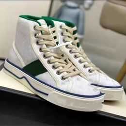 Tennis 1977 Designer high top sneakers men women luxury shoes Beige ebony canvas Green and red Web 77 embroidery design trainer 07