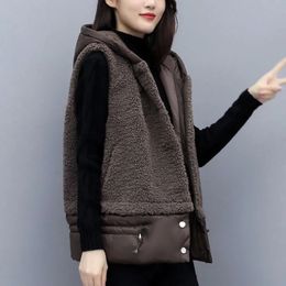 Women's Jackets Hooded Lamb Wool Vest Jacket Women Clothing Autumn Winter Sleeveless Casual Thick Gilet Femme Hiver Loose Zipper Warm Waistcoat 230630