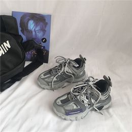 2023 spring new father shoes ulzzang sneakers Instagram super fire with Korean version of female student casual shoes men