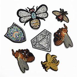 25pcs Iron On Embroidered Applique Patch rhinestone Bee badge for clothes shoes bag264k