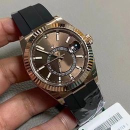 Tasarımcı Erkekler İzler Otomatik kol saati hareketi küçük kadran safir takvimi 42mm İzle Paslanmaz lüks kol saatleri Montre de Luxe Sky Orologio Dweller