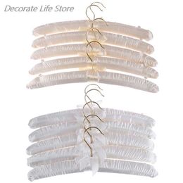 Hangers Racks 5Pcs 38cm Beige/ White Satin Padded Top Hangers Clothes Coat Top Grade Hanger Gold Hook x0710