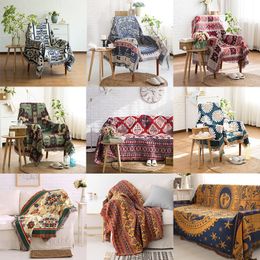 Chair Covers LYSofa Blanket Sofa Towel Retro European Style Fabric Warm Cushion Cover All Inclusive Single Tapestry 230701