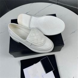 New Luxury ladies Dress Shoes sandals loafers designer leather loafers stylish embroidered low heels comfortable platform single shoes size 35-40