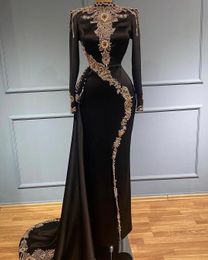 Arabic Aso Ebi Muslim Black Prom Dresses Lace Beaded Crystals Long Sleeve Evening Formal Party Second Reception Gowns