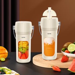Multi functional portable wireless electric juice extractor with straw small ice breaker Juicer household mini juicer