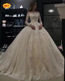 أبيض 2023 الأميرة الزفاف الدانتيل الدانتيل خمر الشفافة طويلة الأكمام طويلة الزفاف فستان الكرة ثوب رداء الفساتين