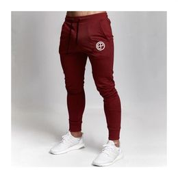 Mens tracksuit Bottoms joggers sport pants Gyms Thin fitness Skinny trousers Elasticity Running Men Solid Casual pantalon 201221284V