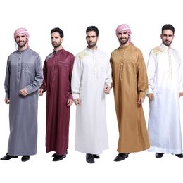 Arab Muslim Clothing for Men The Middle East Arab Male People Dress Thobe Arabic Islamic Abayas Dress Mens Kaftan Robe2619