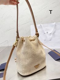 Woman Straw Bags Bucket Bag Nylon Shoulder Hobos Chain Handbags Designer Crossbody Lady Small Totes 240513