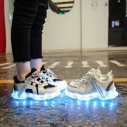 Sneakers Kids LED Glowing Sneakers USB Charge Shoes for Grils Luminous Mesh Breathable Chirldren Boys Non-slip Light up Shoes Size25-36HKD230701