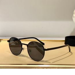 Full Black Round Sunglasses Metal Shades Women Men Vintage Sunnies Gafas de sol Designer Sunglasses Occhiali da sole UV400 Protection Eyewear