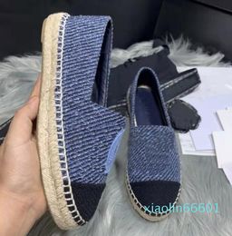 Luxurys Casual Shoes Women Summer Ladies Flat Beach Half Slippers Fashion Woman Loafers Fisherman Canvas Shoe With Box