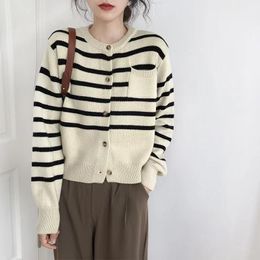 Cardigans Fashion patchwork striped cashmere knitted cardigan women's sweater spring and autumn round neck loose pocket top sweater jacket