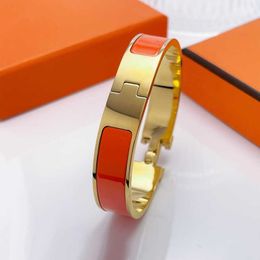 Designer Titanium Steel Bracelets Enamel Classic Luxury bangle Men Women Size 17 19cm Top Quality Multicolor Gold Buckle Fashion Accessories Ladies Gif