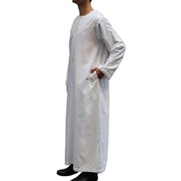 12 pieces lot 2019 latest design high quality muslim men thobes islamic clothing men abayas YM052270t