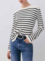 Women's Sweaters Women Fashion Button Split Cuffs Design Slim Stripe Knitted Shirt O Neck Long Sleeve Female Pullovers Chic Tops