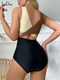 Women's Swimwear Soefdioo Sexy Contrast Colour Hollow Out One Piece Swimsuit Women Fashion Backless Summer 2023 Bathing Suit Beachwear