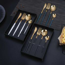 Dinnerware Sets 4pcs Stainless Steel Cutlery Set Portugal Western Steak Knife Fork Spoon Coffee Spoon Tableware Set Gift Box Kitchen Supplies x0703