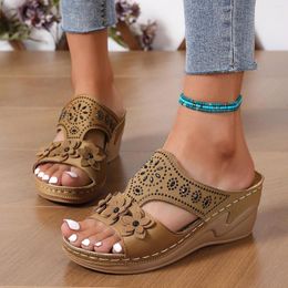 Sandals Summer Womens Solid Leather Slippers Beach Non-Slip Rhinestone Flower Thick Sole Open Toe Wedge Shoes