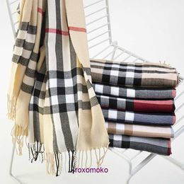 Designer Luxury Bur Home scarves for sale Scarf Imitation Cashmere Plaid Women's 2023 New Autumn Winter Korean Edition Babag Shawl