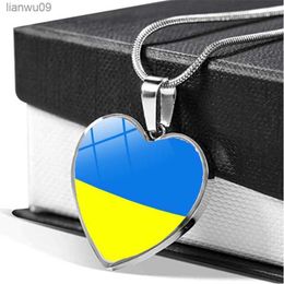 Ukraine Flag Heart Necklace Crystal Ukrainian National Symbol Glass Cabochon Pendant Choker Necklaces for Women Jewelry Gifts L230704