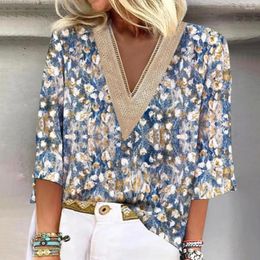 Women's Blouses Women T-shirt Colorful Flower Print V Neck Hollow Out Three Quarter Sleeves Loose Pullover Lace Top Summer Spring Fall