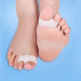 2 Hole Feet Foot Care Gel Toe Straighteners Separator Hallux Valgus Bunion Corrector Pain Relief Free Shipping ZA1908 Ogxue