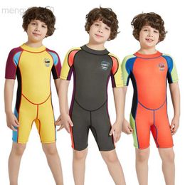 Wetsuits Drysuits 2019 Children for Boys Diving Suit Kids 2.5MM Neoprene Wetsuit Keep Warm One-piece Short Sleeves UV protection Swimwear HKD230704