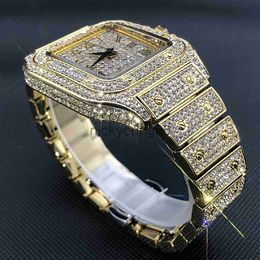 Wristwatches New Hip Hop Square es for Men Luxury Full Moissanite Iced Out Fashion Gold AAA Male Wrist Best Selling 2023 New 0703