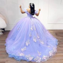 Lavender Sexy V-Neck Quinceanera Dress Sweet Beading Appliques 3DFlower 16 Year Old Girl Princess Birthday Party Ball Dress