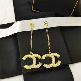 Designer Earrings Charm Women Pearl Earrings Jewelry Women Accessories Fashion Luxury Earrings Wedding Gift