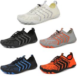 2023 Anti-slip wear resistant casual mesh beach wading shoes men Grey blue white orange toutdoor for all terrains