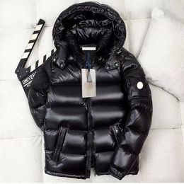 Mens Down Jacket Designer Bomber Coats Sleeve Budge Downs Parkas Windbreaker Man Coat Hoodie Puffy Jackets Outwears Coats Size S-5XL