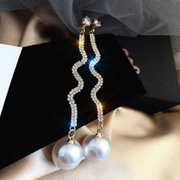 Dangle Chandelier Japan and Korea S925 Silver Needle Long Wavy S Curve Pearl Earrings Personality Exaggerated Women s 230703