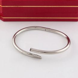 Luxury Nail Bracelet friendship bracelets designer jewellery 18K rose silver diamond gold banlge bracelet screw cuff mens jewelry woman birthday gift wholesale