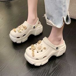 Fashion Charms Clog Shoes High Quality Summer Sandals for Girls Outdoor Women Slippers Thick Sole 2023 High Heels L230704