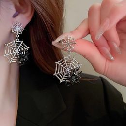 Stud Earrings Goth Spider Earnails Exaggerated Grid Women's Sexy Advanced Temperament Earring Ear Jewelry Wholesale